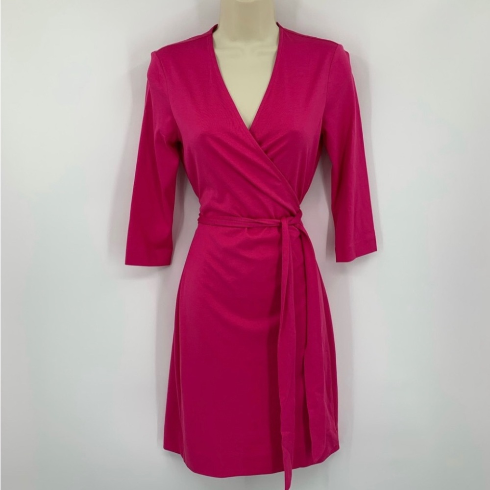 DVF Diane Von Furstenberg, Julian two cabaret pink wrap. Size L
